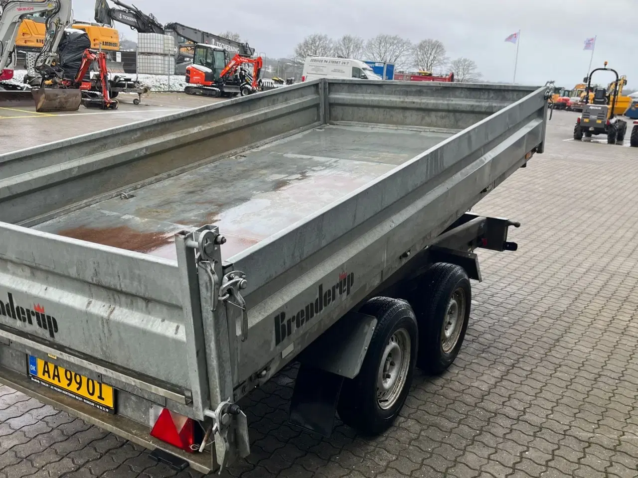 Billede 4 - Brenderup 3500 kg. med 3-vejs tip