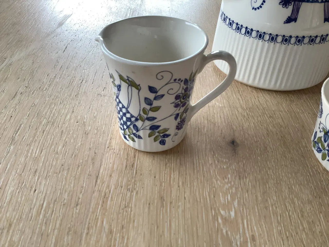 Billede 4 - Kaffekande med skål og flødekande 