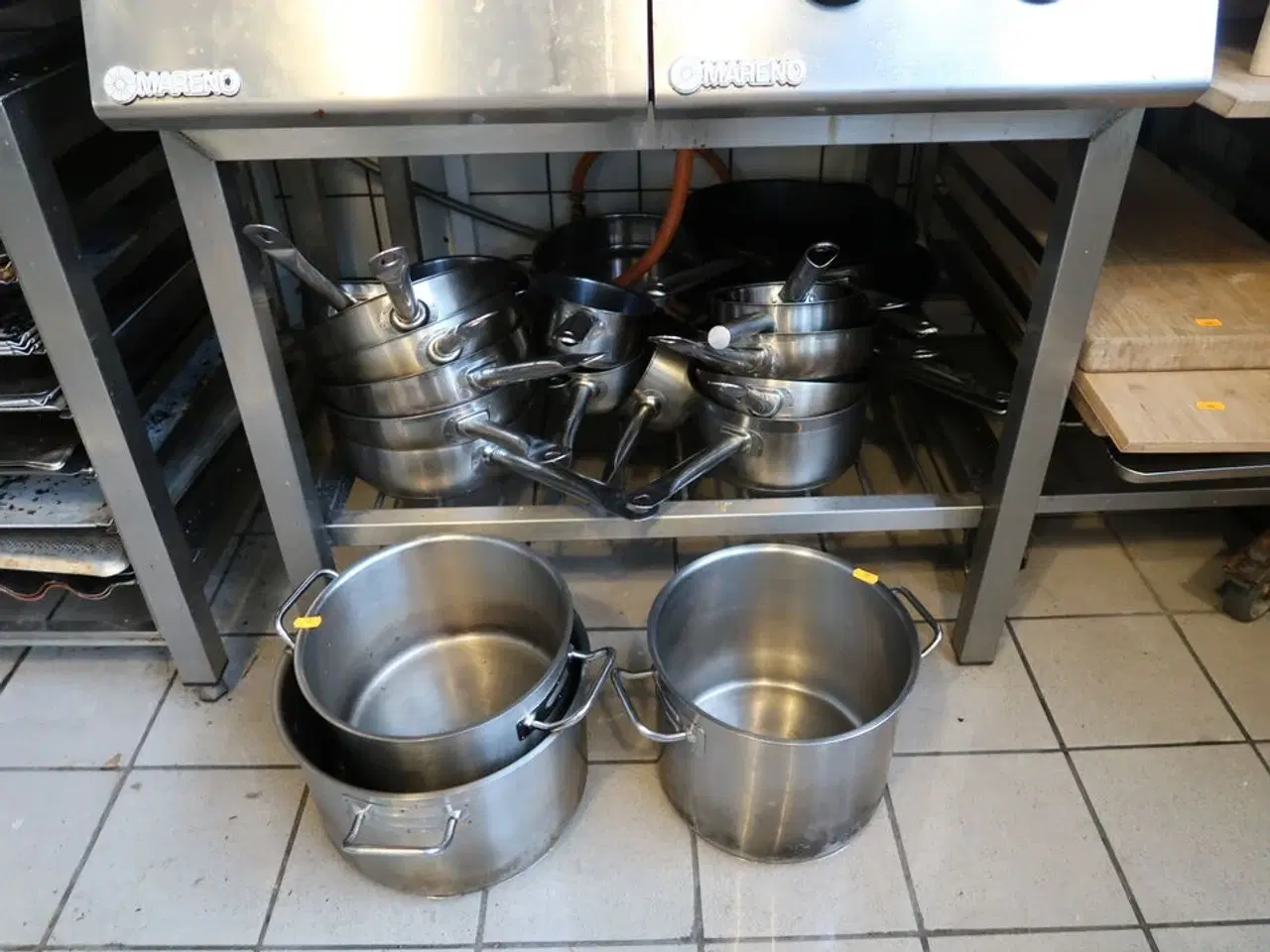 Billede 1 - Div. Gryder og pander