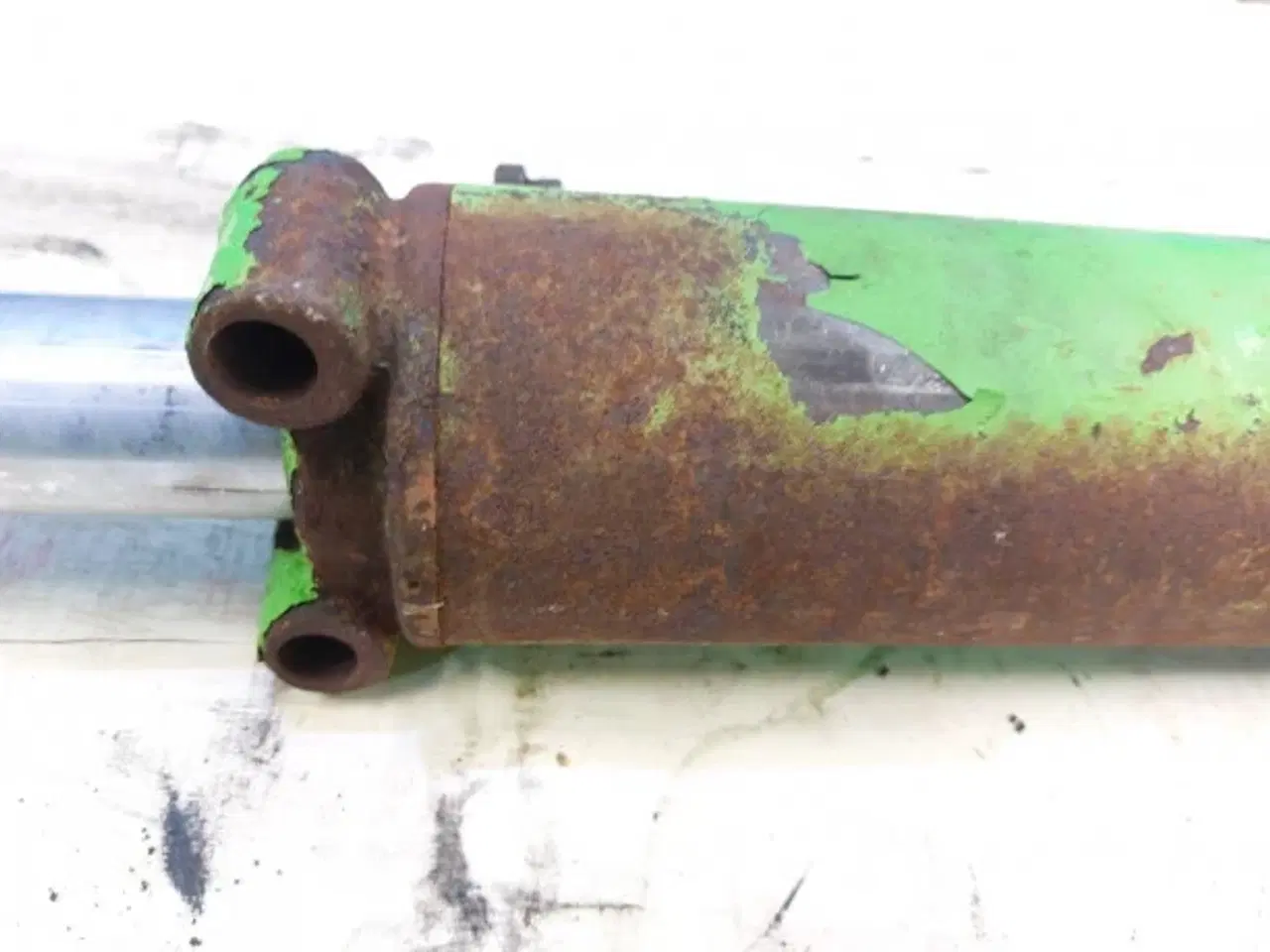 Billede 4 - Merlo P38.10 Styrecylinder 044445