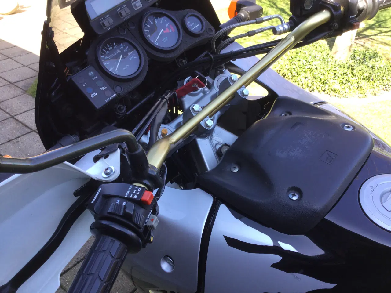 Billede 3 - Honda Africa Twin RD07