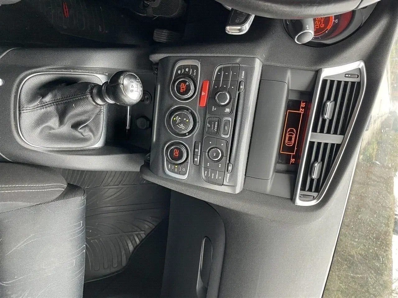 Billede 16 - Citroën C4 1,6 Blue HDi Seduction start/stop 120HK 5d 6g