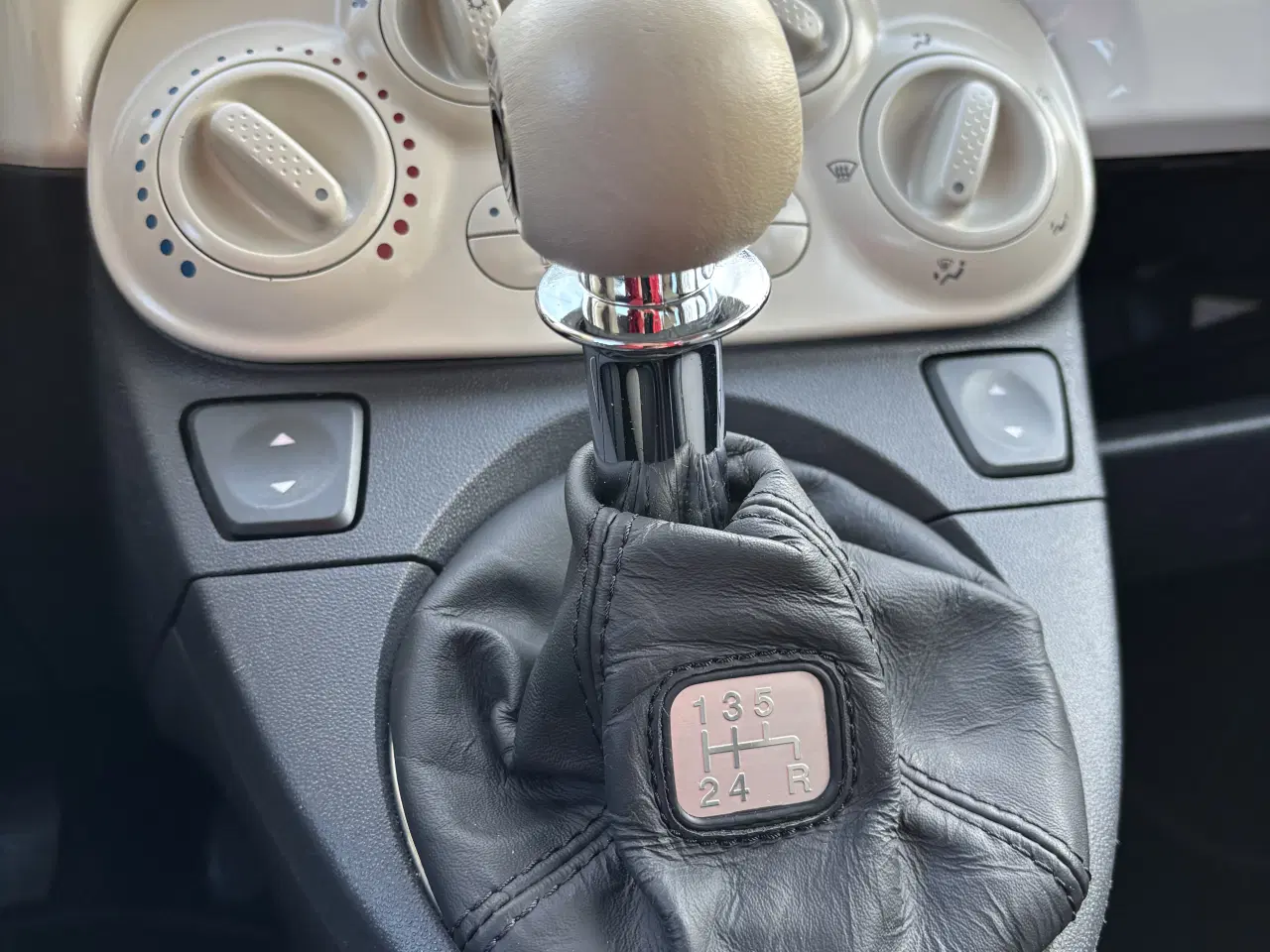 Billede 3 - Rigtig fin og velholdt Fiat 500 C.