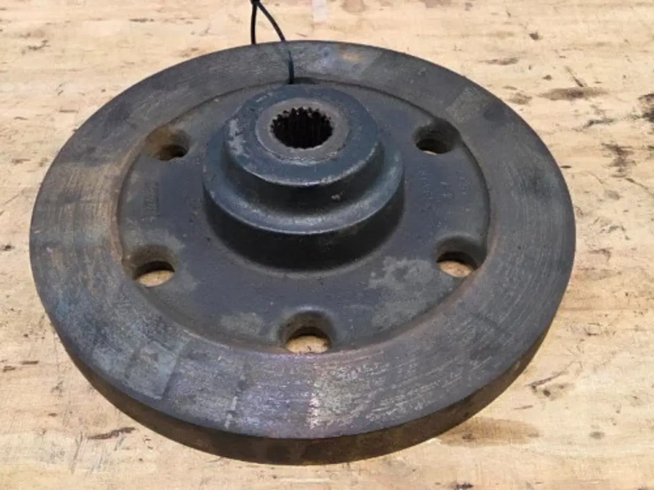 Billede 2 - New Holland CR9.90 Bremseskive 84071125