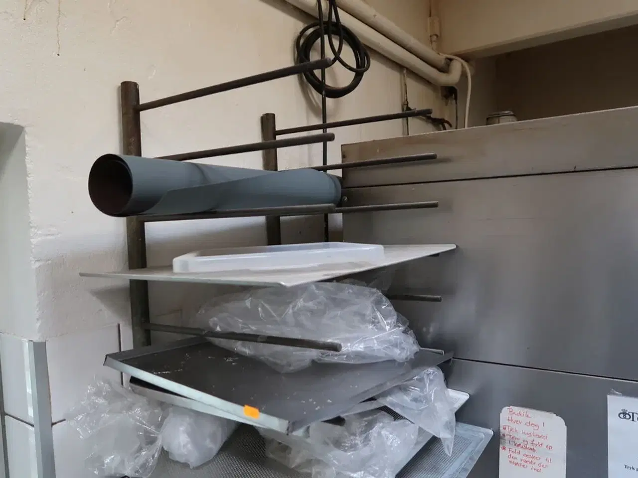 Billede 2 - Vægstativ med div. Bageplader