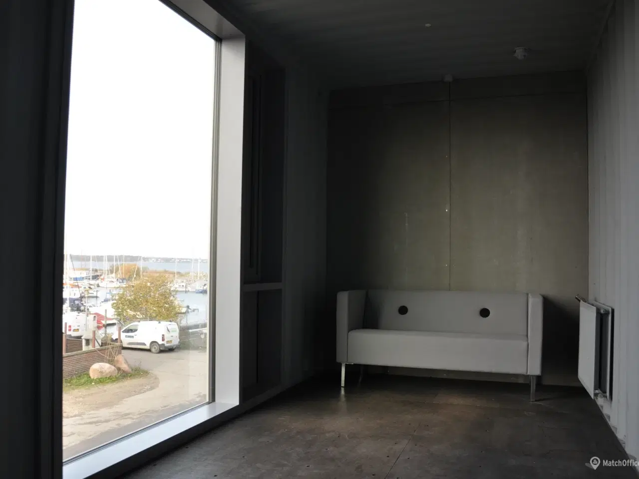 Billede 1 - 3 mands kontor i unikt og anderledes office space med udsigt over Fiskerihavnen og Øresund