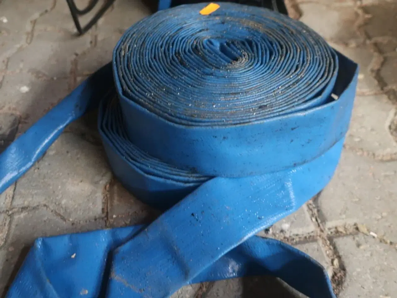 Billede 6 - Trillebør samt dykpumpe BILTEMA DP 402