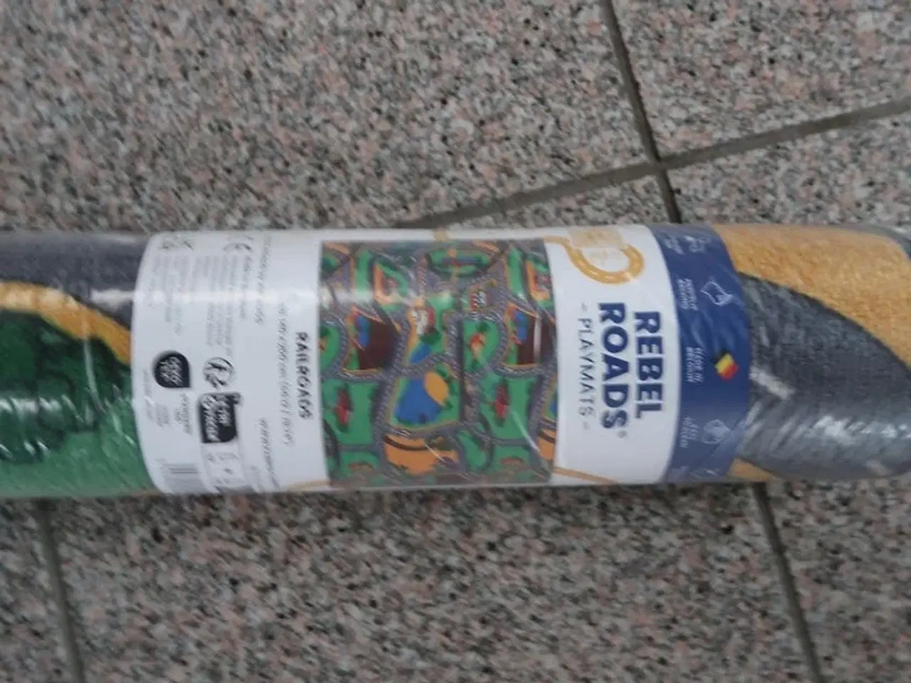 Billede 2 - Legetæppe REBEL ROADS