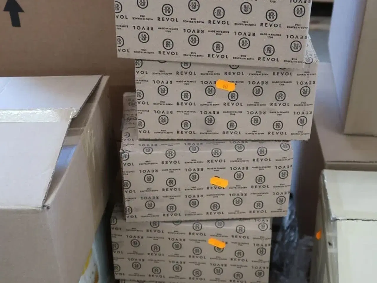 Billede 2 - 6 kasser keramik pedistaler REVOL Model: CO1015N