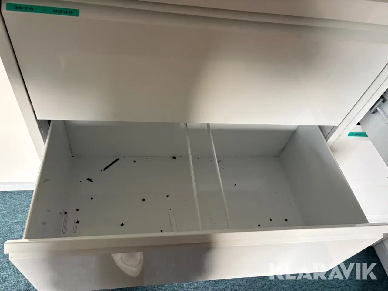 Billede 3 - Stort lot med kontormøbler