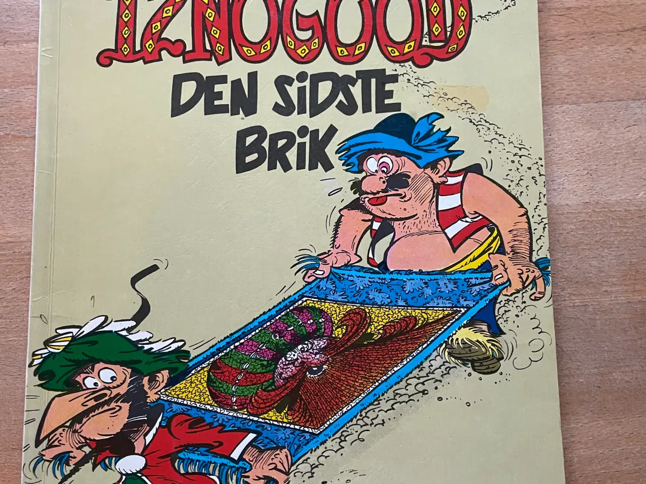 Billede 7 - Iznogood se tekst