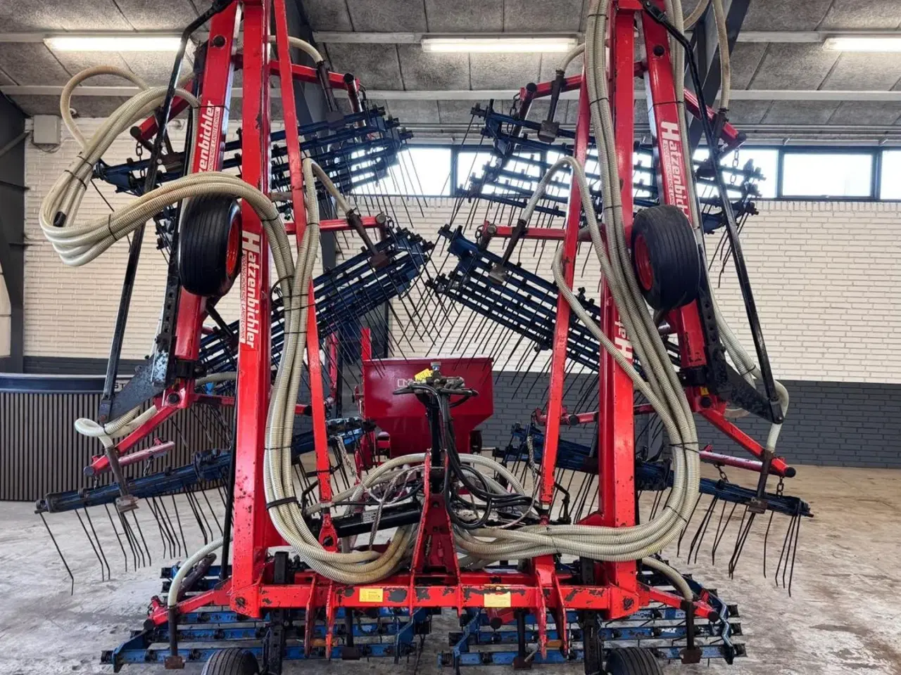 Billede 1 - Hatzenbichler 12 meter med frøudstyr