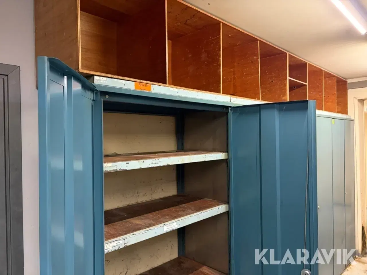 Billede 3 - Værkstedsskabe med nøgler 4 styk