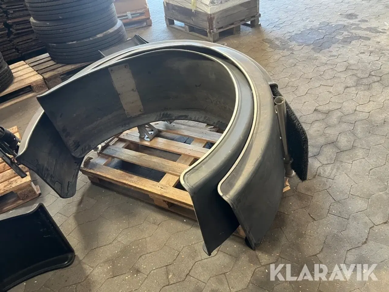 Billede 2 - Hjulskærme LAG 3 stk med beslag