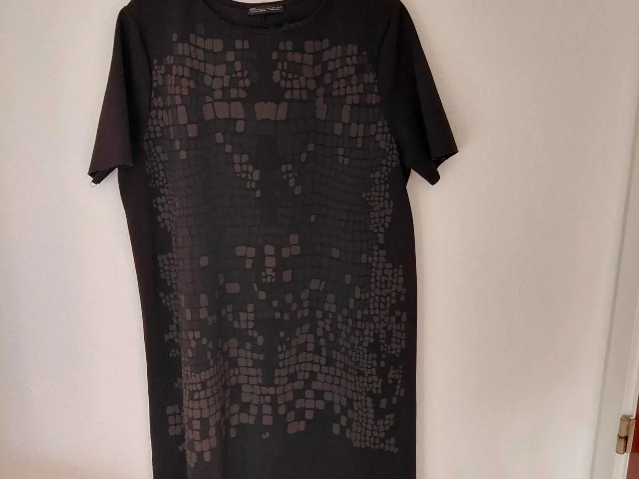 Billede 1 - Fedt kjole fra Zara str L