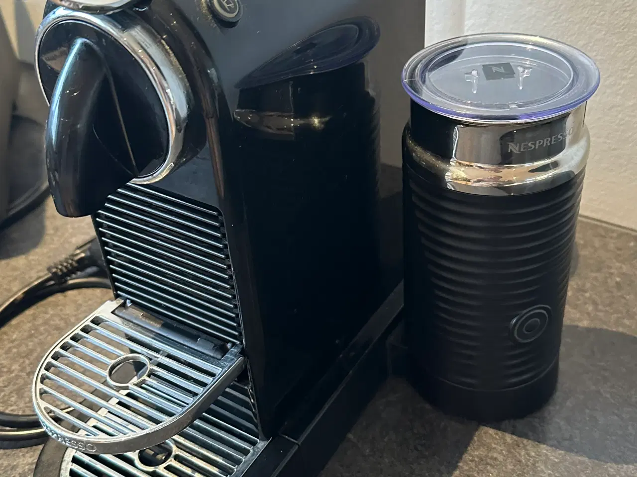 Billede 2 - Nespresso kaffemaksine