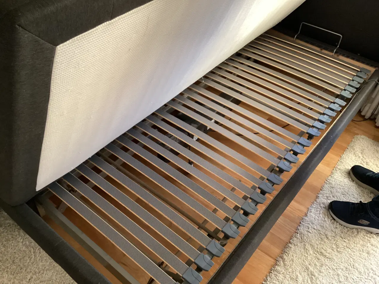 Billede 4 - Dobbelt elevations seng med madrasser