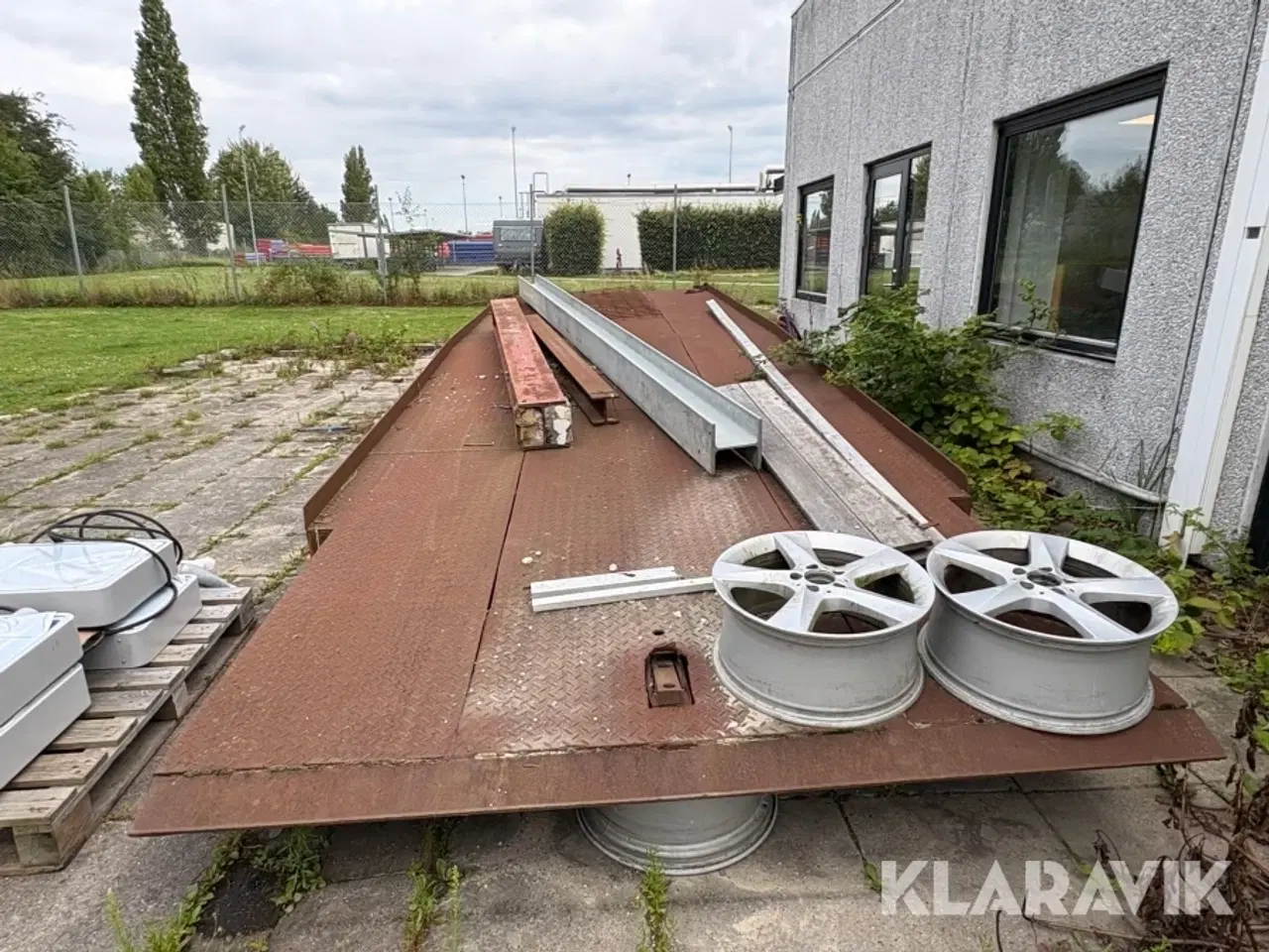 Billede 10 - Læsserampe