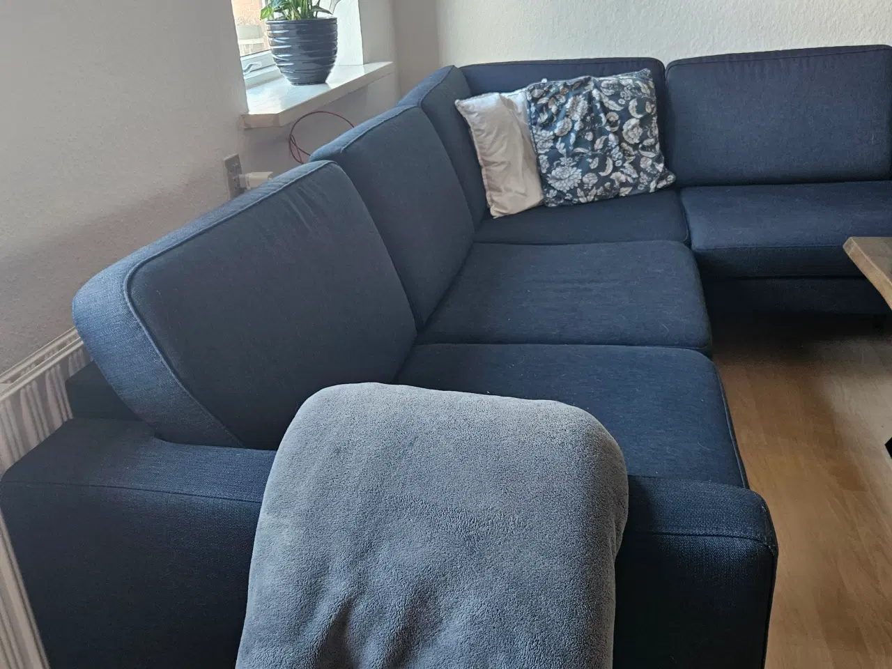 Billede 4 - Blå stof sofa