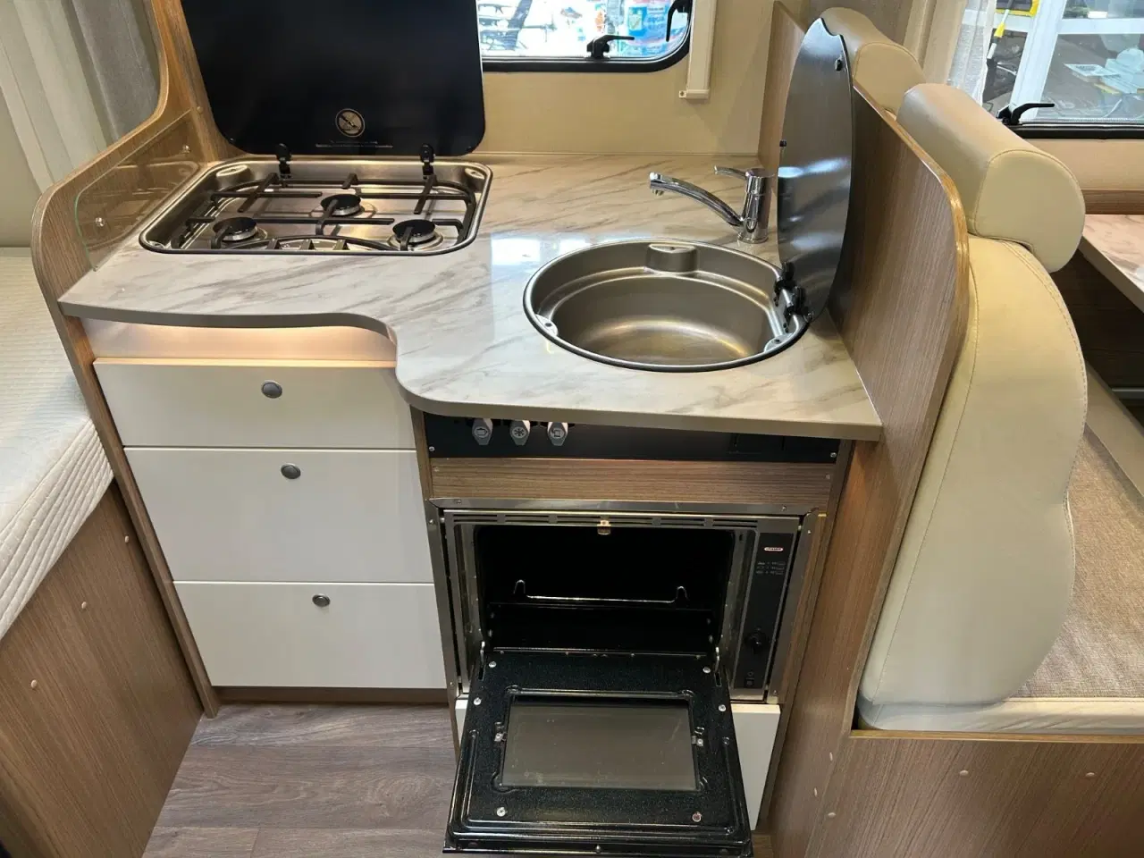 Billede 12 - Fiat Carado 2,3 MJT T348 aut.