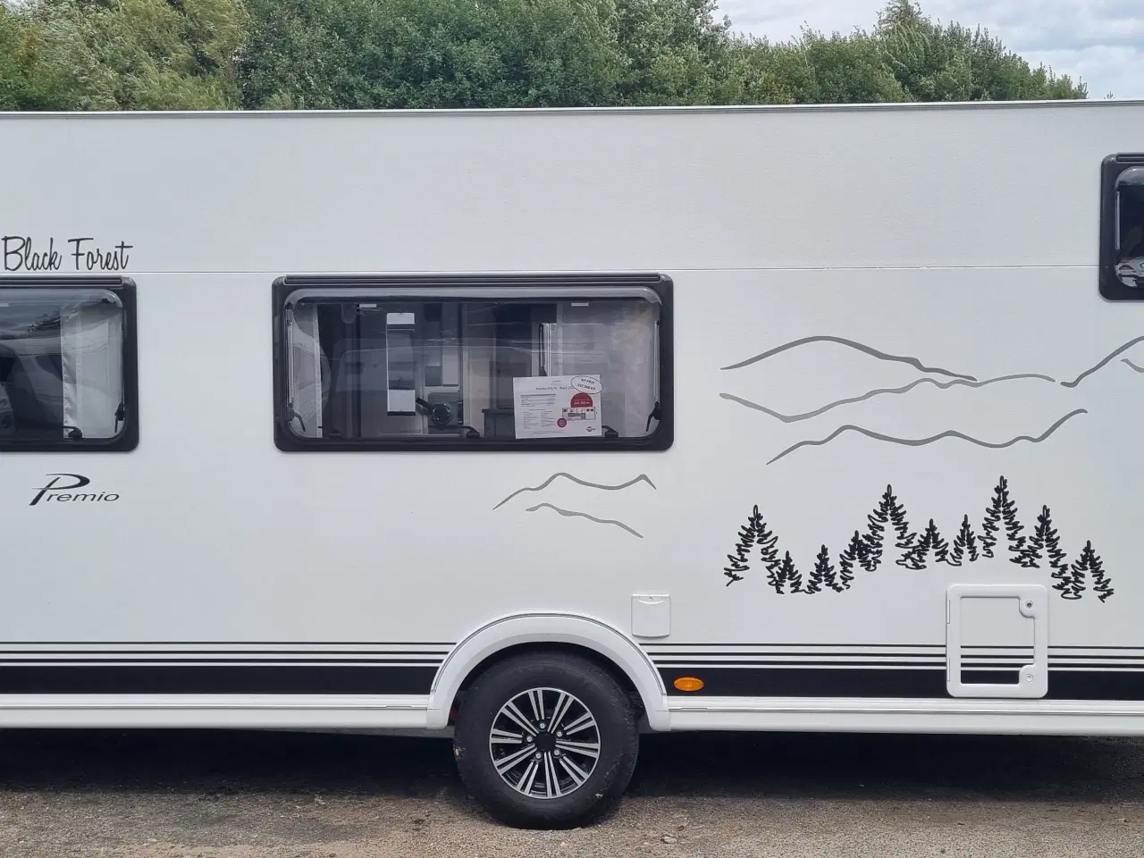 Billede 10 - 2024 Bürstner Premio 495 TK Black. 
