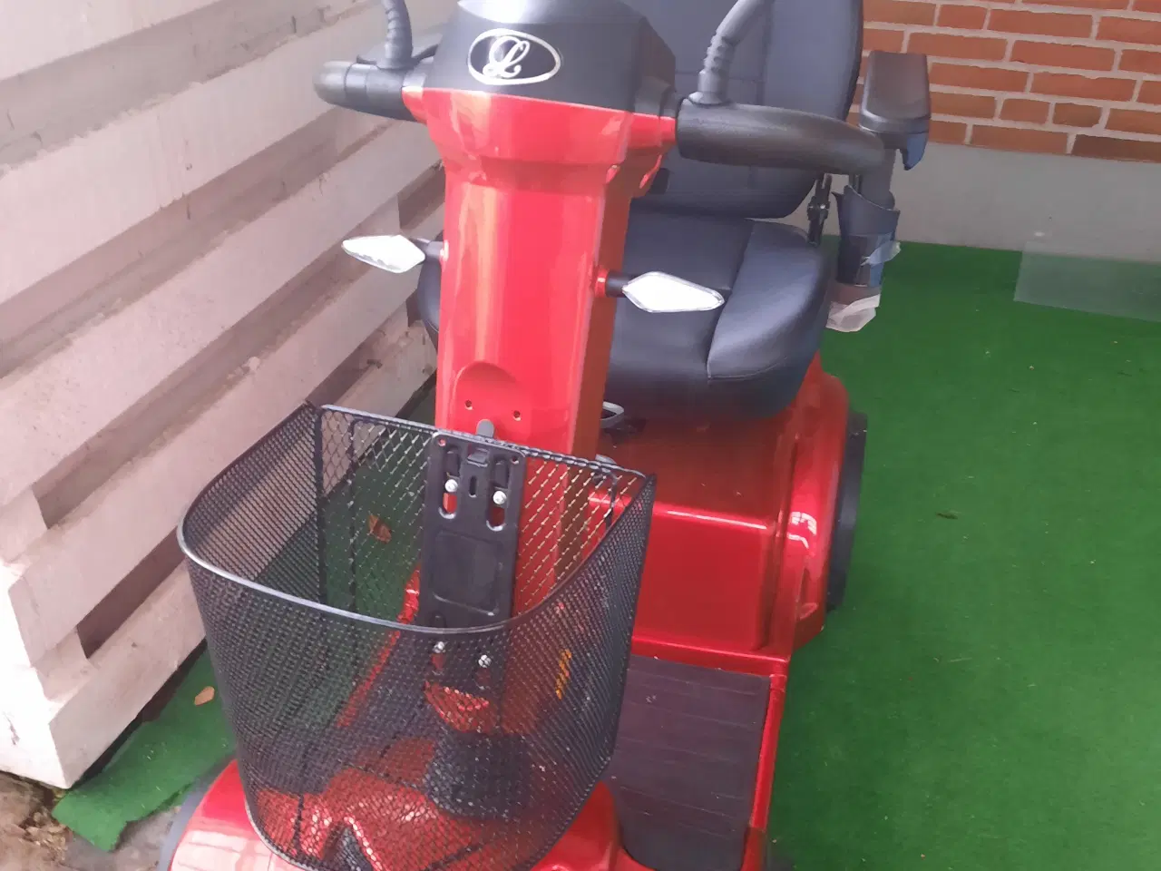 Billede 1 - Nyere El-Scooter sælges