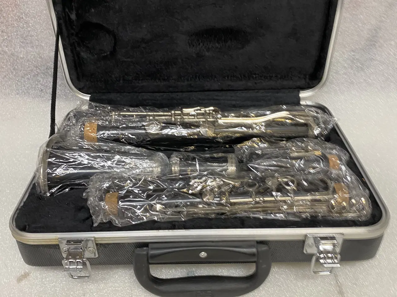 Billede 6 - 🎶 Helt ny Bâ™-klarinet – perfekt til begynder