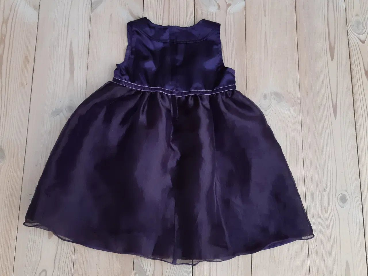 Billede 3 - STR 86 - SOM NY - NYTÅRSKJOLE