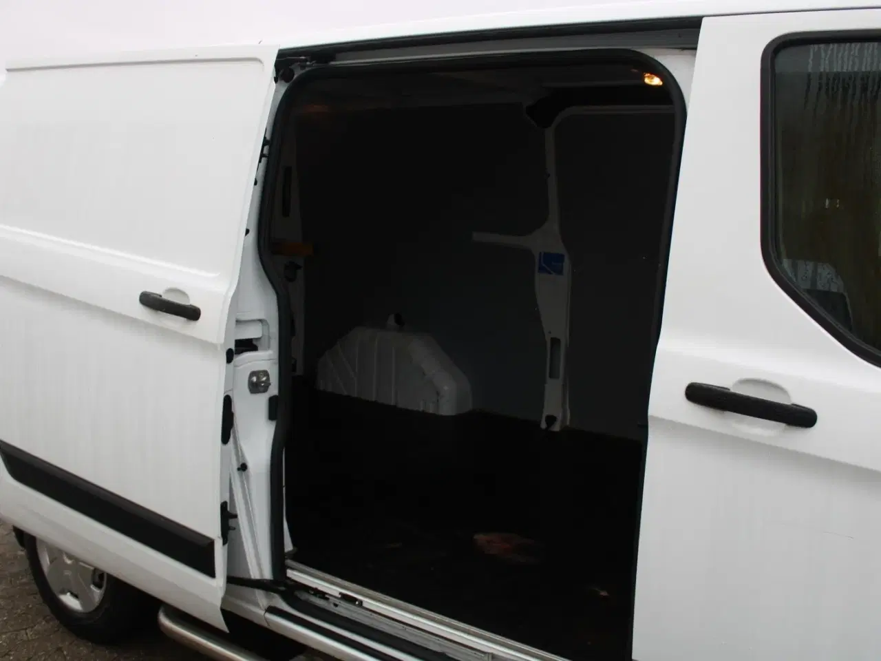 Billede 12 - Ford Transit Custom 300L 2,0 TDCi 130 Trend