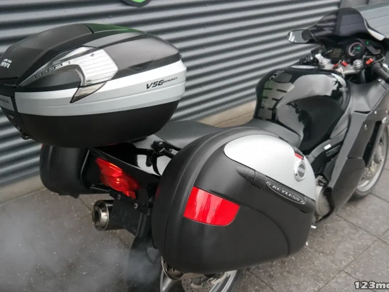 Billede 5 - Honda CBR 1100 XX MC-SYD       BYTTER GERNE