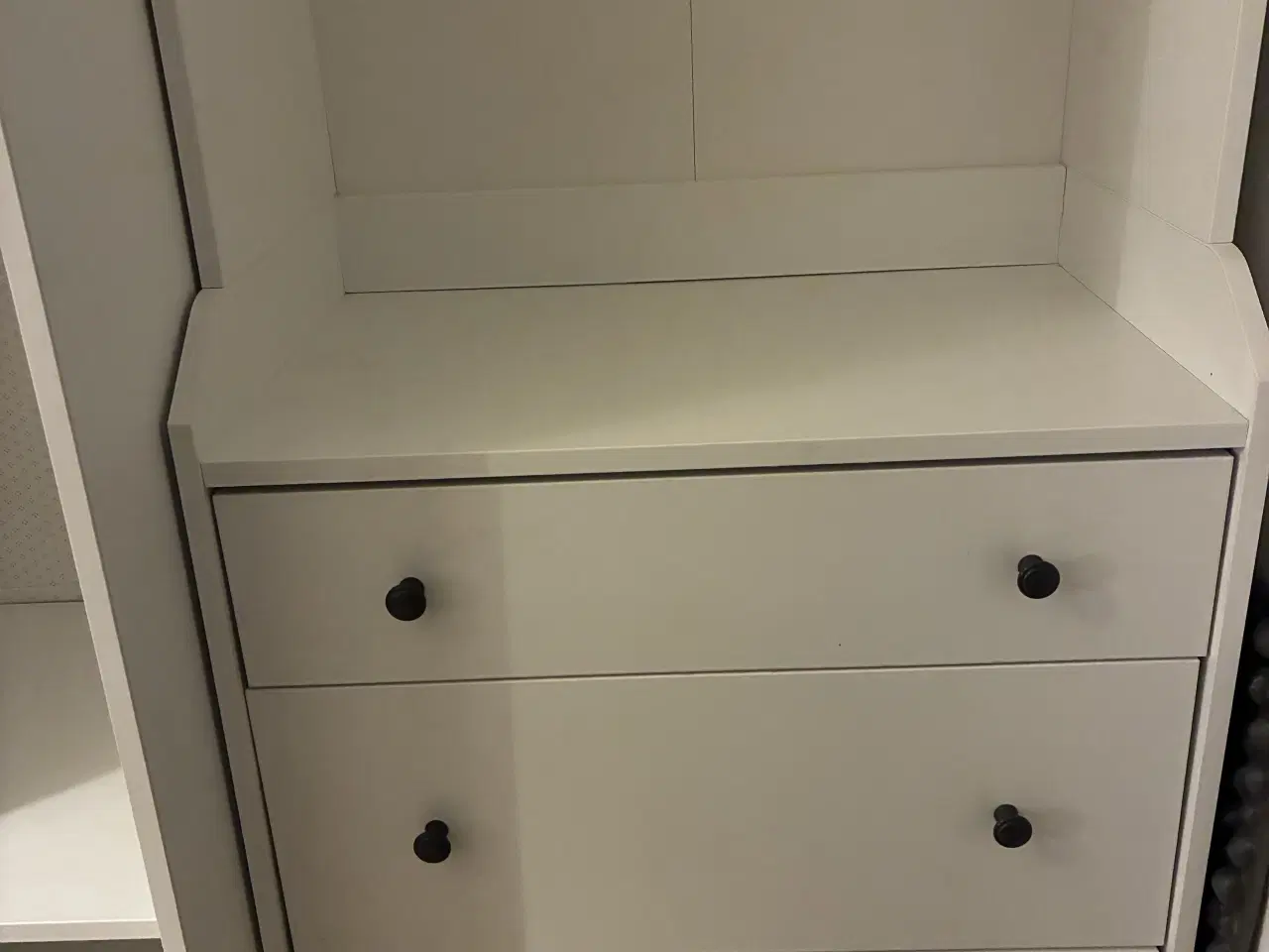 Billede 4 - Hauga garderobeskab - gratis 