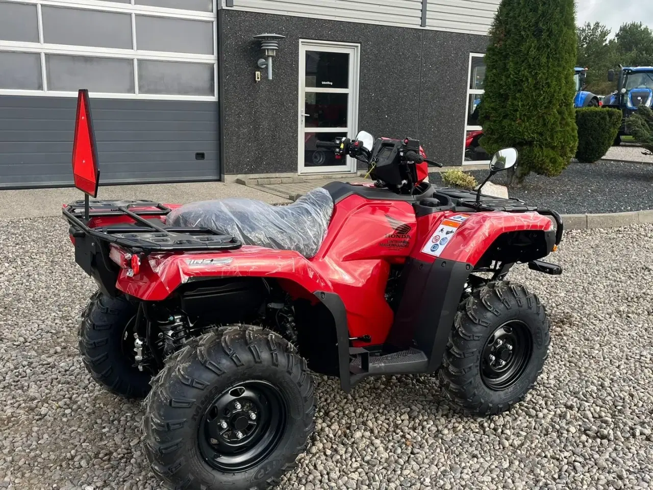 Billede 10 - Honda TRX 520 FA Traktor. STORT LAGER AF HONDA ATV. Vi hjælper gerne med at levere den til dig, og bytter gerne. KØB-SALG-BYTTE se mere på www.limas.dk