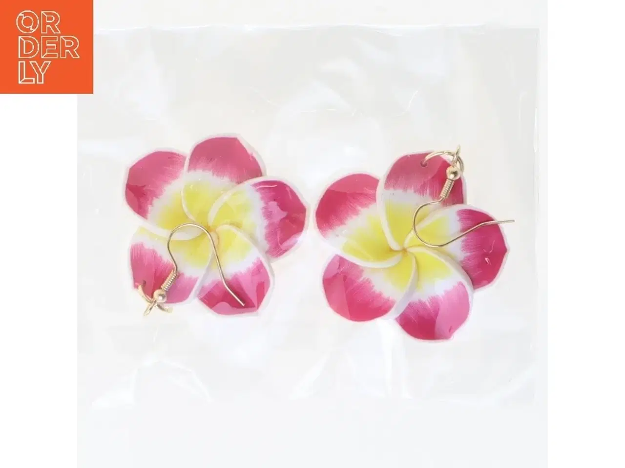 Billede 2 - Blomst formede ørestikkere (str. Ø 3,5 cm)