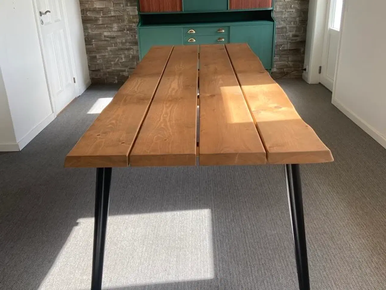 Billede 1 - Spisebord