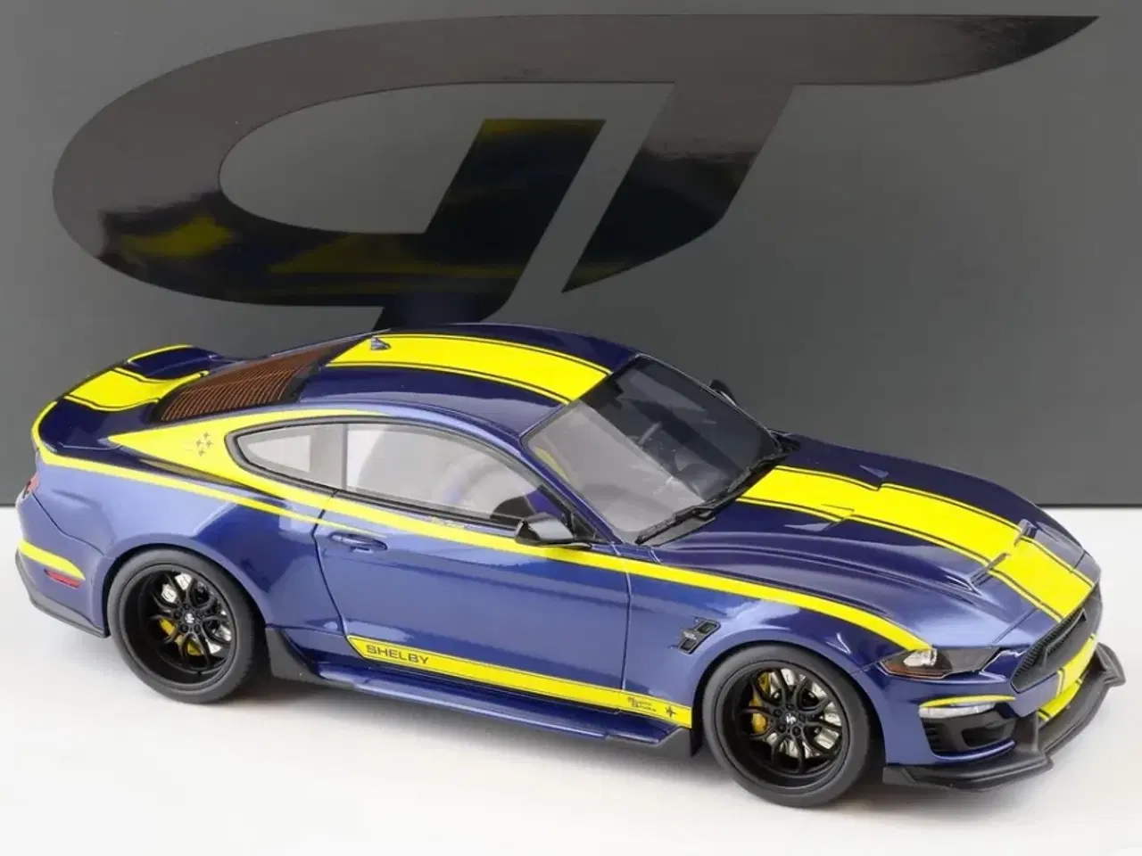 Billede 2 - 1:18 Ford Shelby Super Snake Coupe 2021