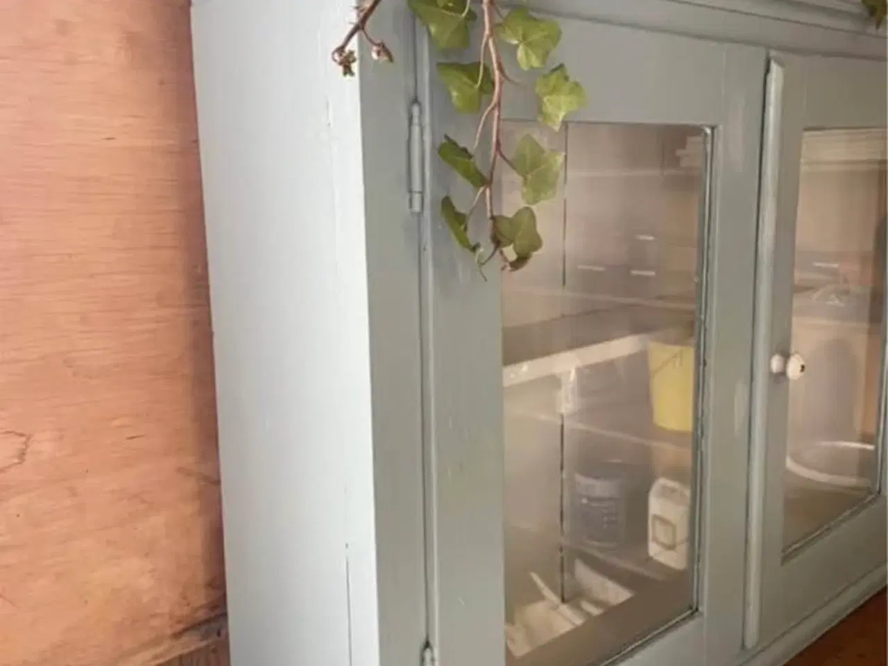 Billede 2 - Vitrineskab