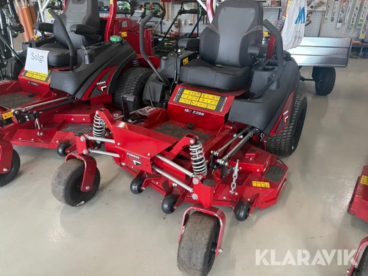 Billede 1 - Zeroturn plæneklipper Ferris ISX 2200