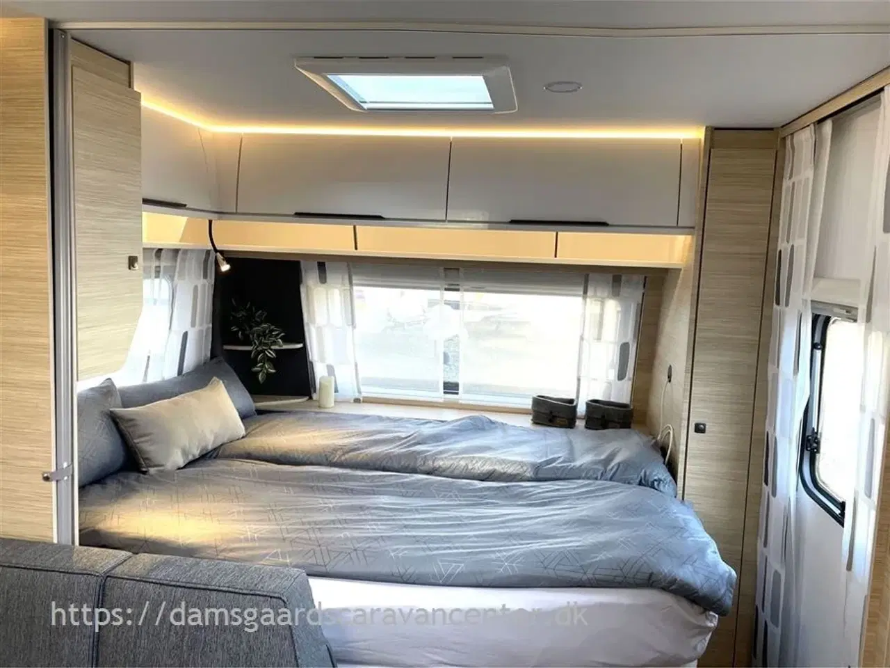 Billede 7 - 2026 - Fendt Apero 560 SKM   Dobbeltseng-Køjer-Combi E-Gulvtemp.