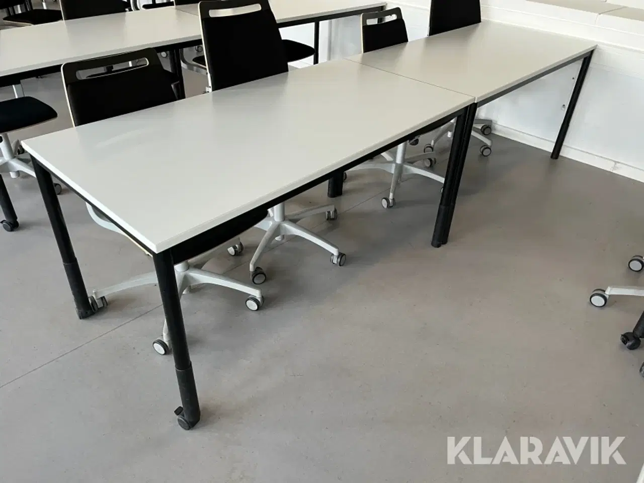 Billede 2 - Skoleborde Kinnaps Origo 18 styk