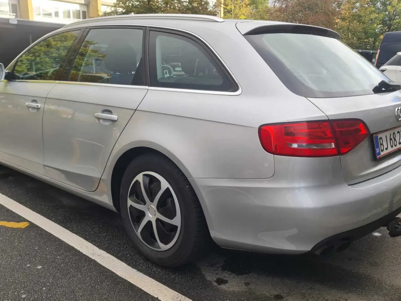 Billede 1 - Lav KM Audi a4 b8. 