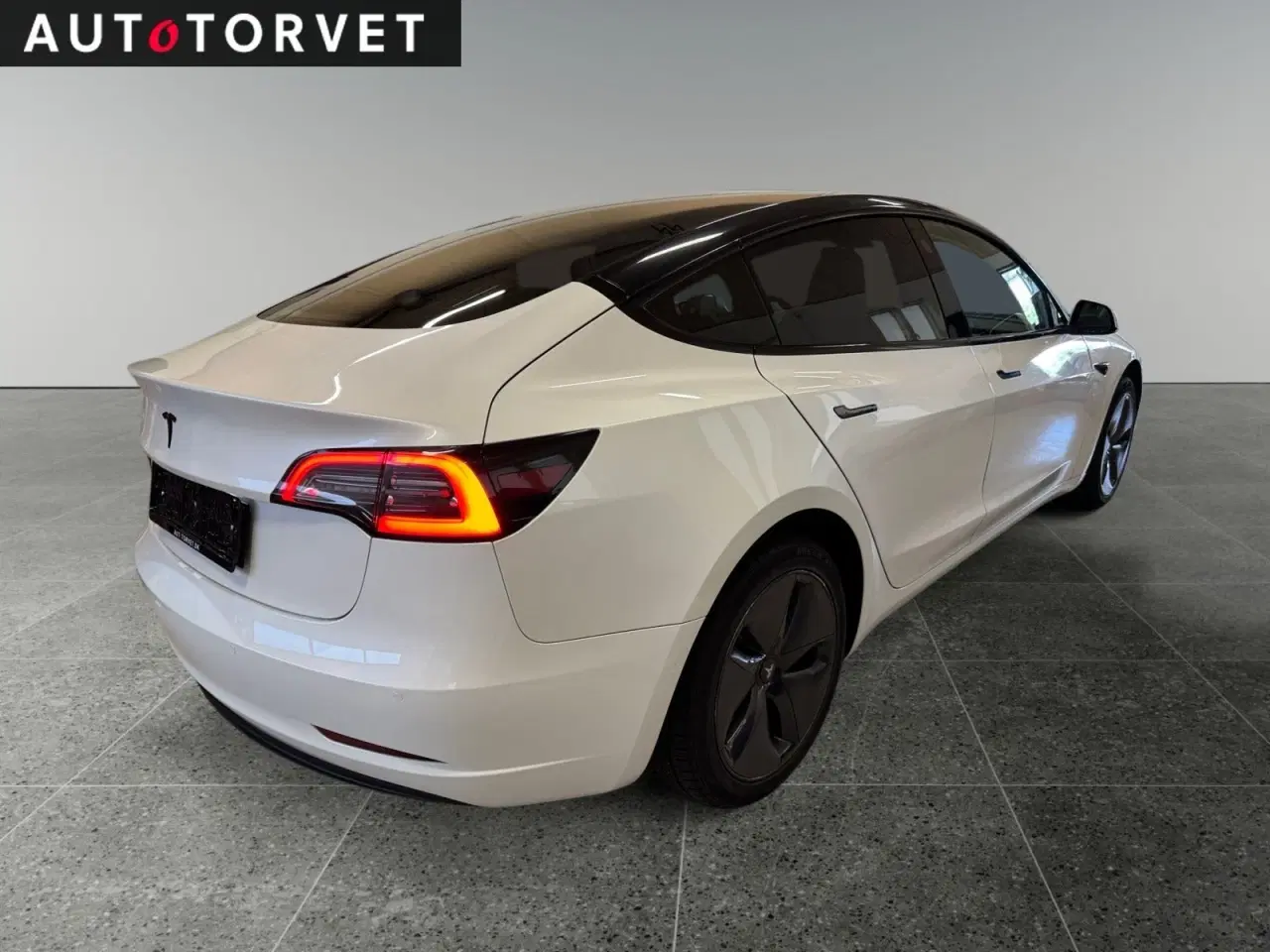 Billede 3 - Tesla Model 3  Standard Range+ RWD