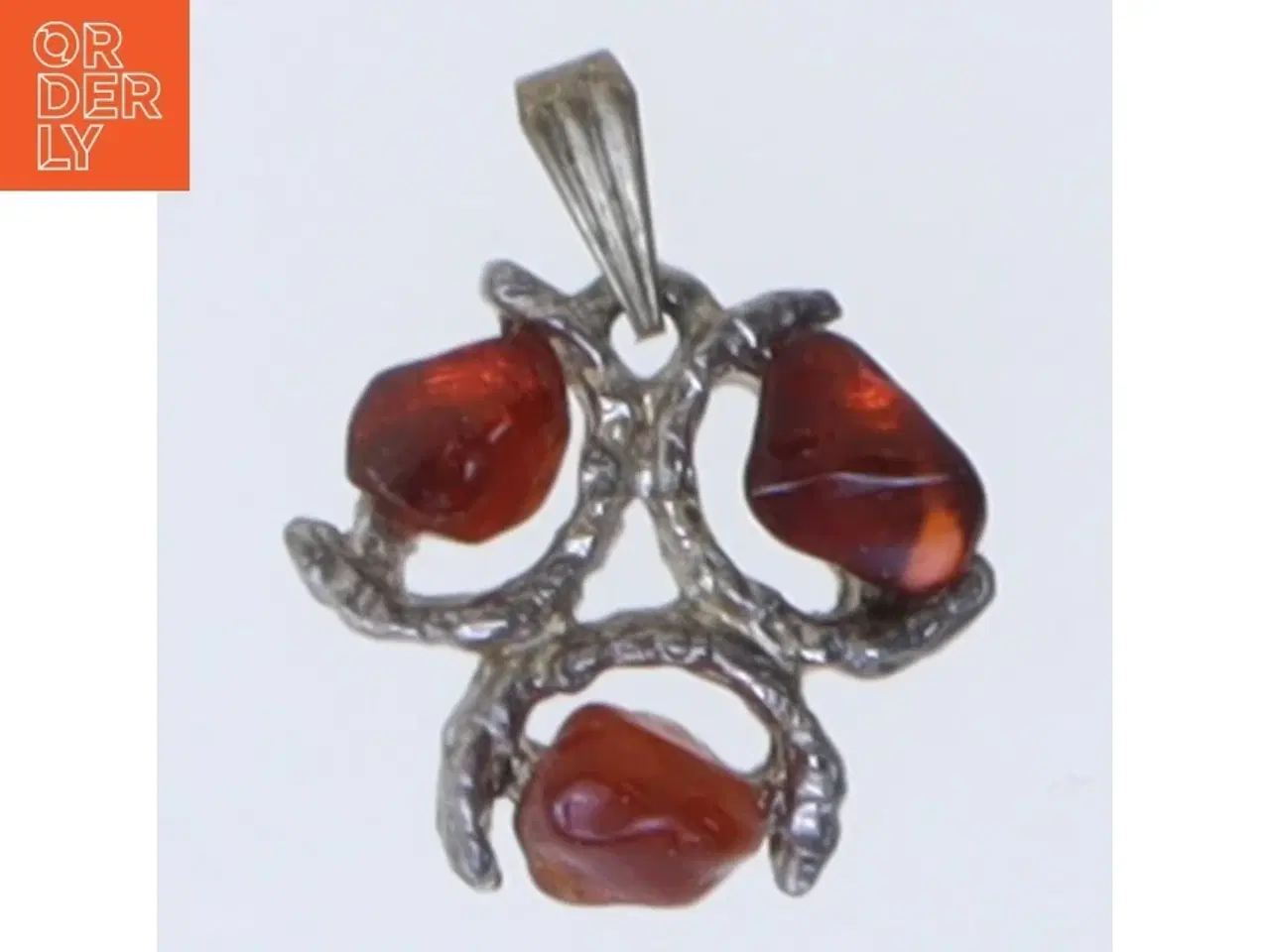 Billede 1 - Sølv vedhæng med rav (str. 2,5 cm)