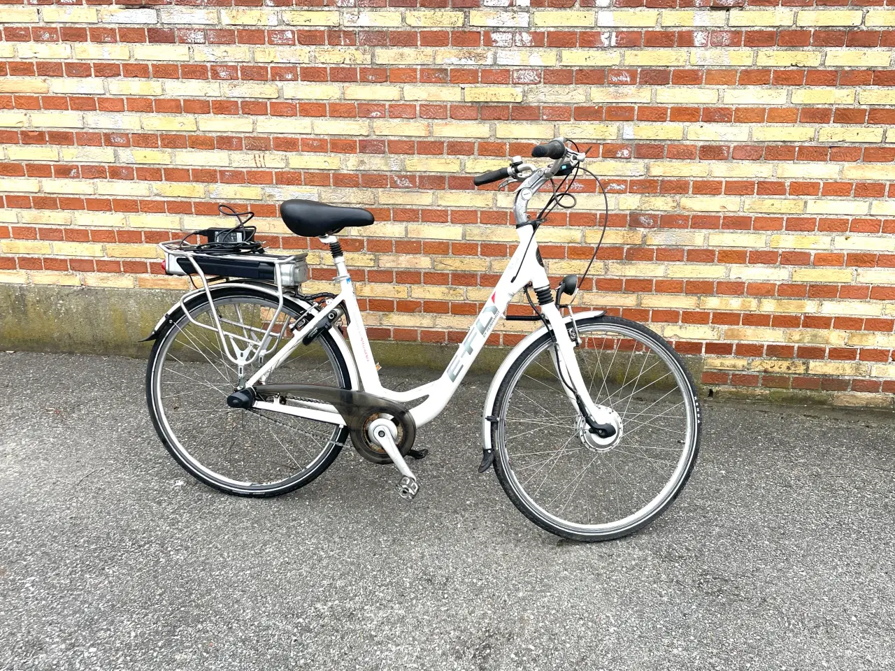 Billede 2 - E-Fly Elcykel 50 cm 7 gear