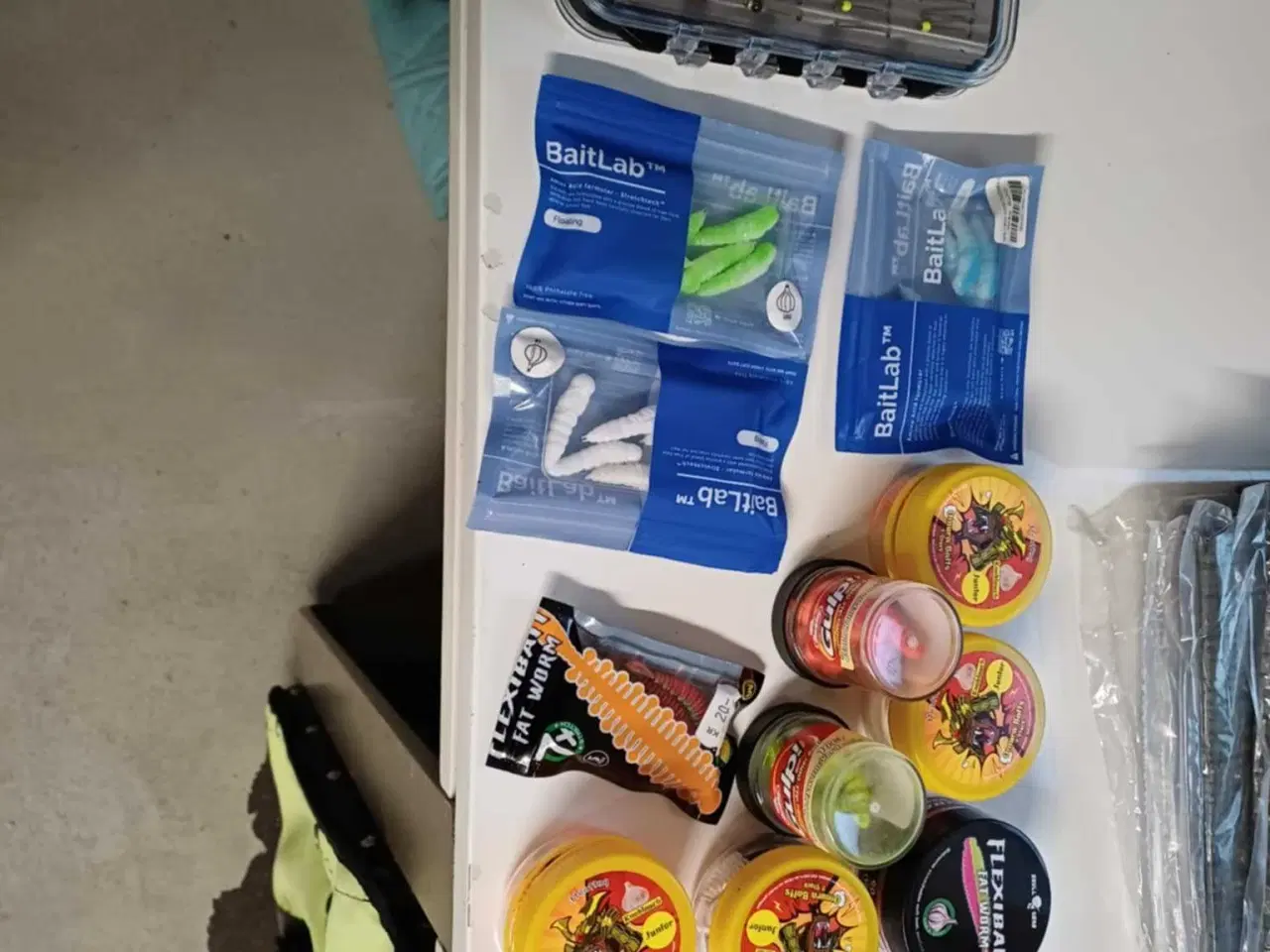 Billede 3 - Gummi dyr og fluer. 