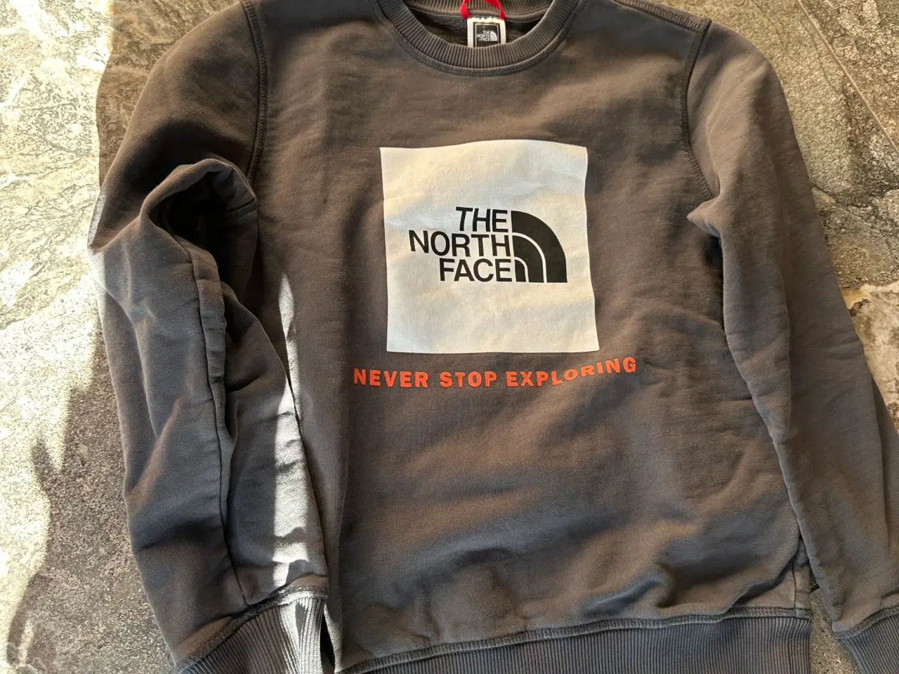 Billede 1 - The north Face bluse 