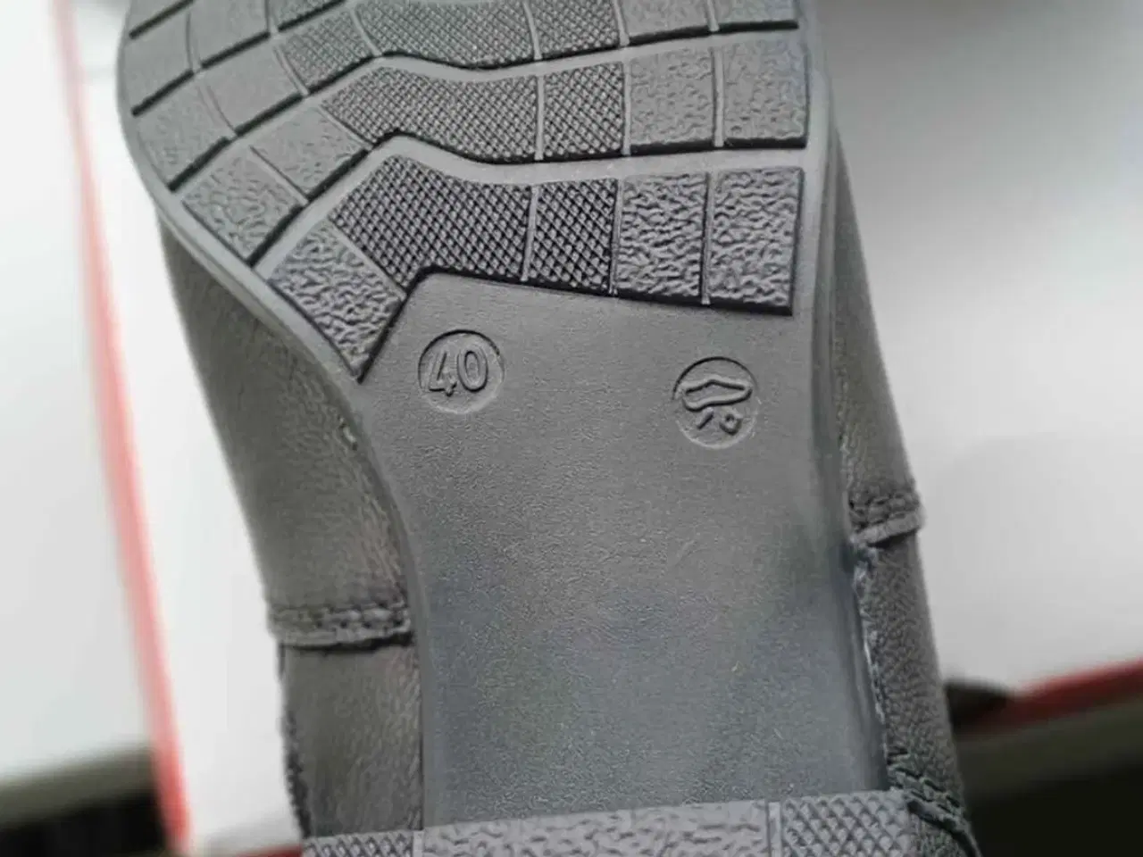 Billede 2 - Rieker støvletter i str. 40 - nye