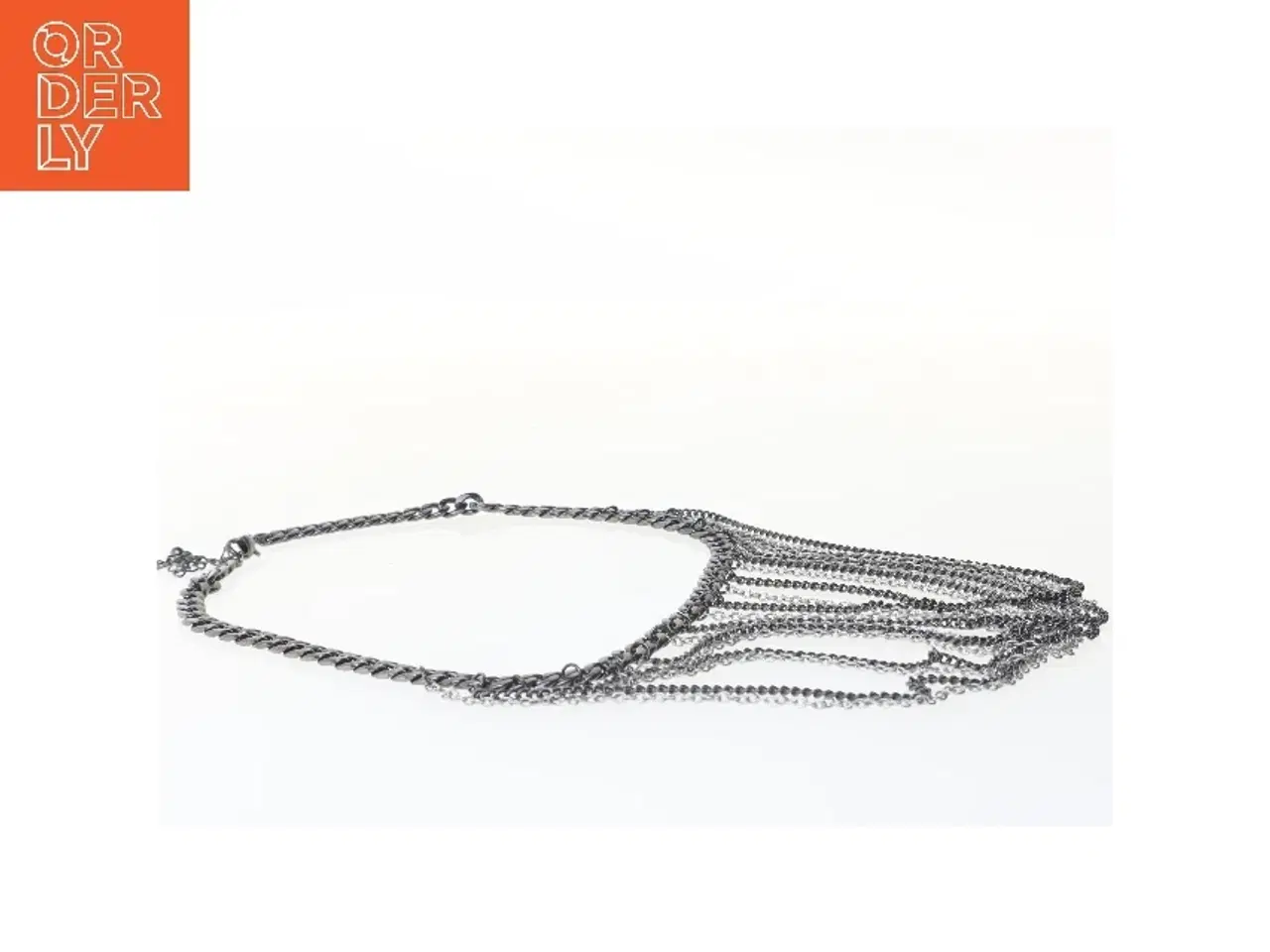 Billede 4 - Sort halskæde med kæder (str. 50 cm)