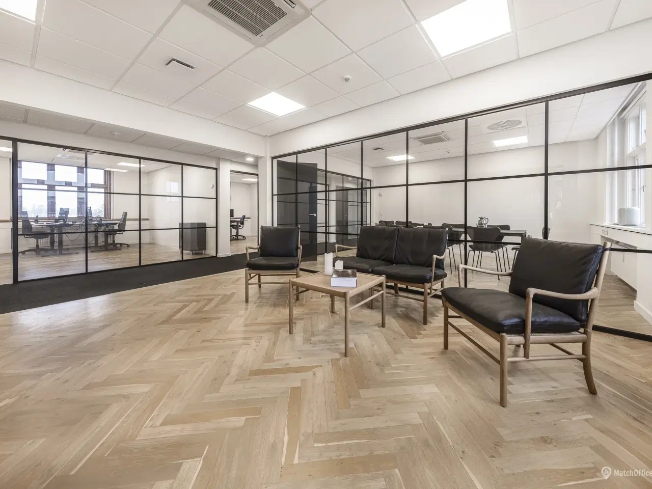 Billede 1 - Præsentabelt og indflytningsklart kontor centralt i Hellerup