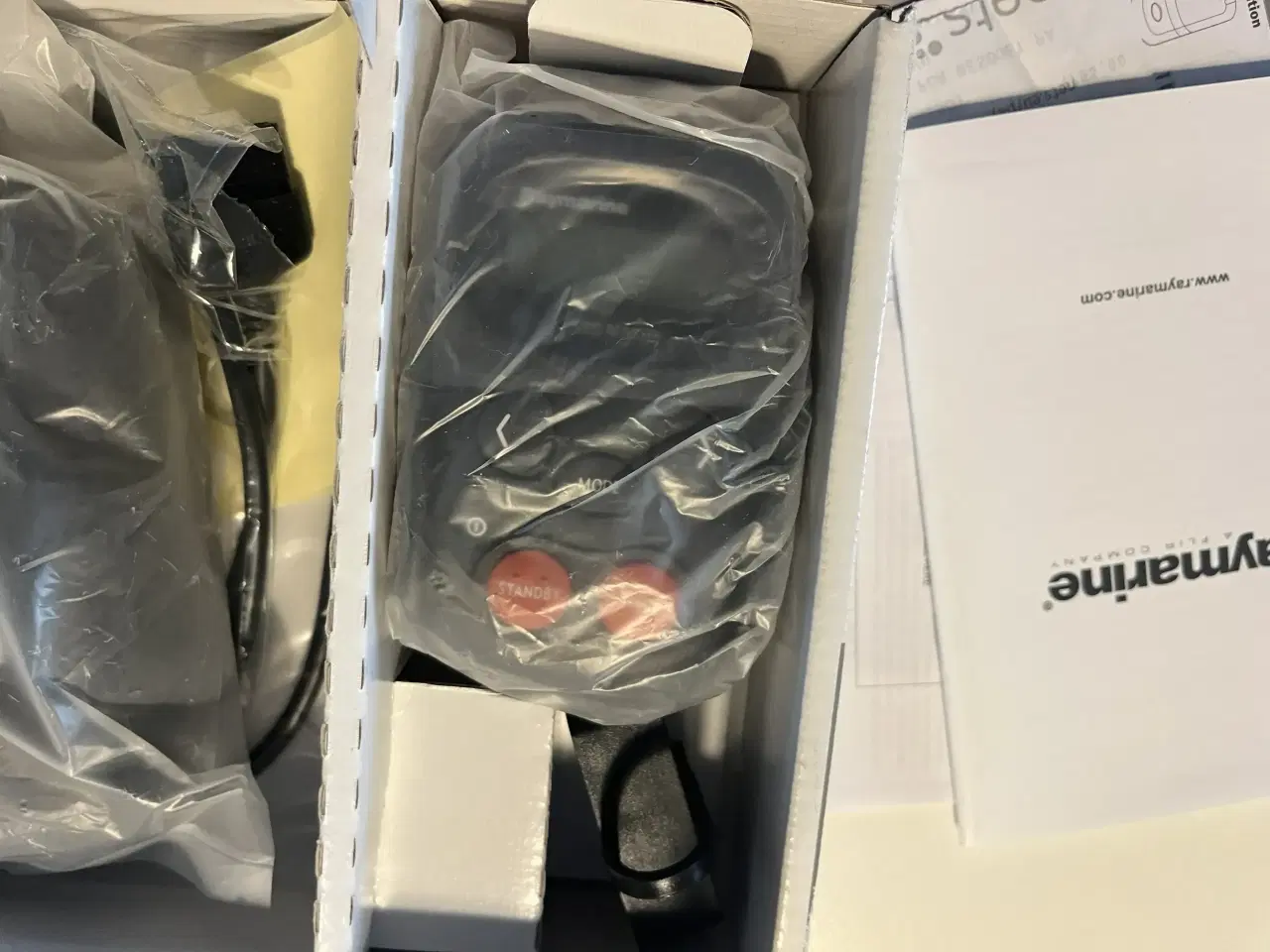 Billede 4 - Raymarine s100 system Trådløs  Autopilot kontrolen