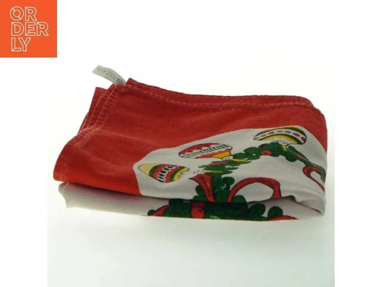 Billede 1 - Juledug med nissemotiv (str. 70x70 cm)